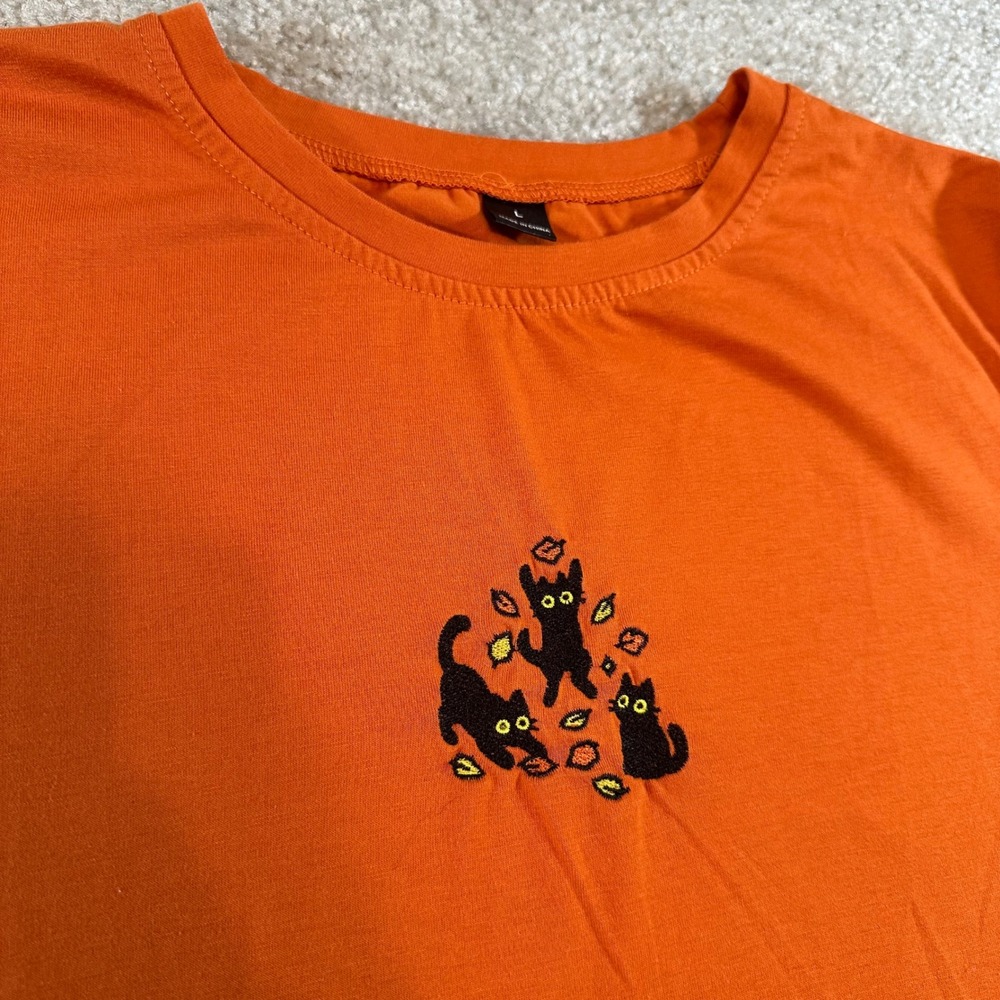 Orange Black Cats Autumn Leaves Embroidered Short Sleeve T-Shirt Large Halloween - Picture 3 of 6